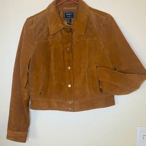 Forever 21 cropped, suede jacket. Size L